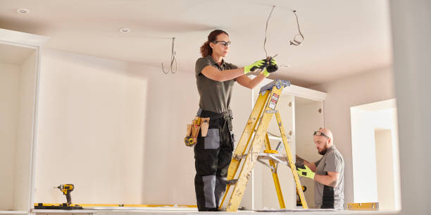 Best Local Electrician Companies  in Oconto, WI